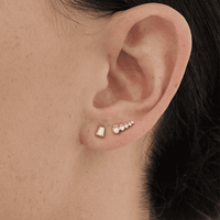 Puce d'oreille ligne Diamant Or 9 carats