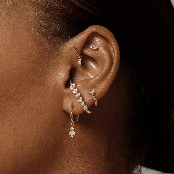 Boucle d'oreille détails Diamant Or 9 Carats